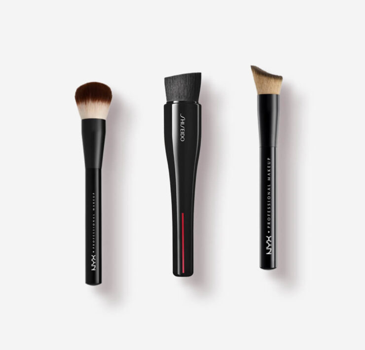 How to Apply Foundation: Different Application Tools