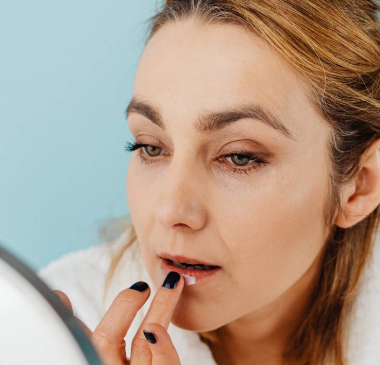 anti-aging-skincare-routine-women-40s