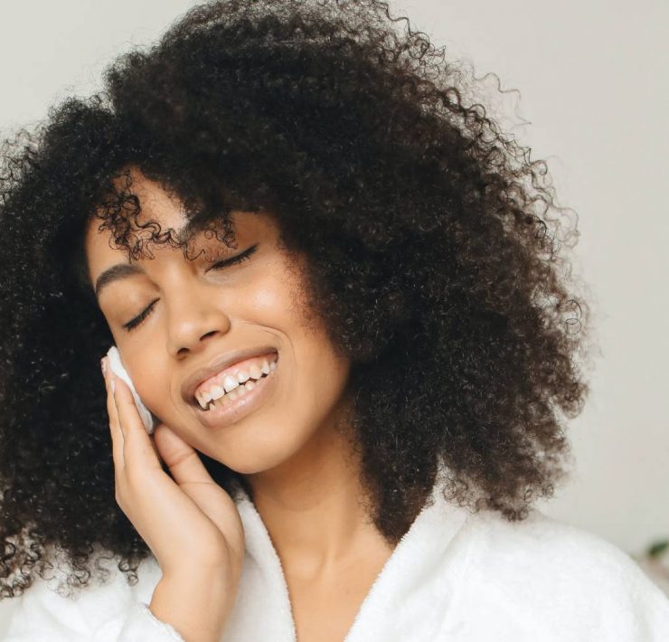 how-to-use-toner-exfoliating-hydrating