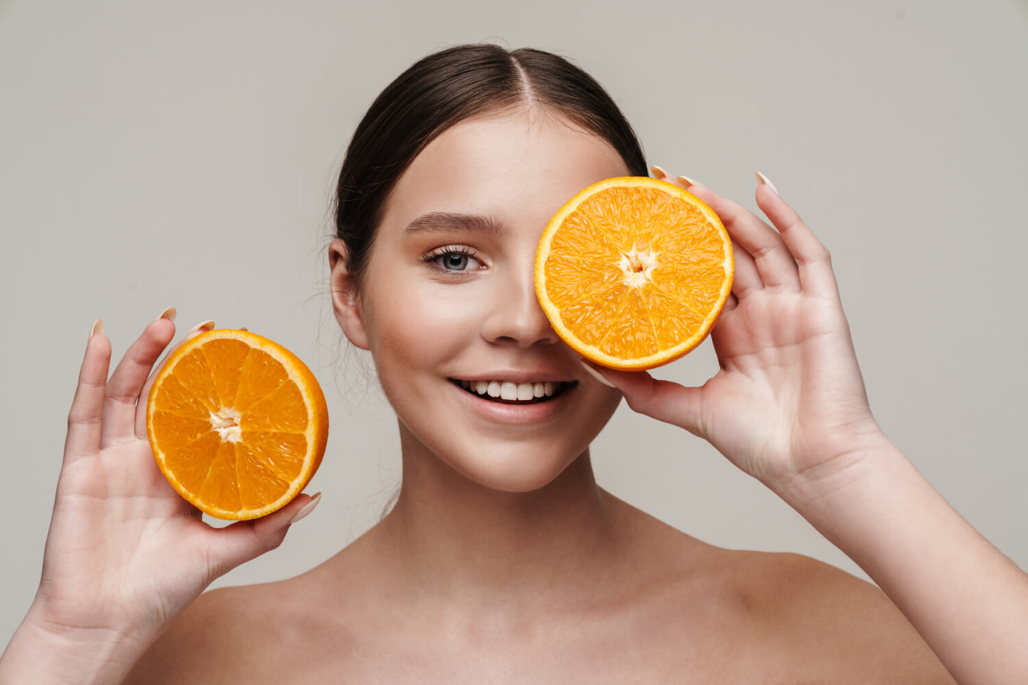 How To Use Vitamin C Serum In Your Routine · Care To Beauty 3766