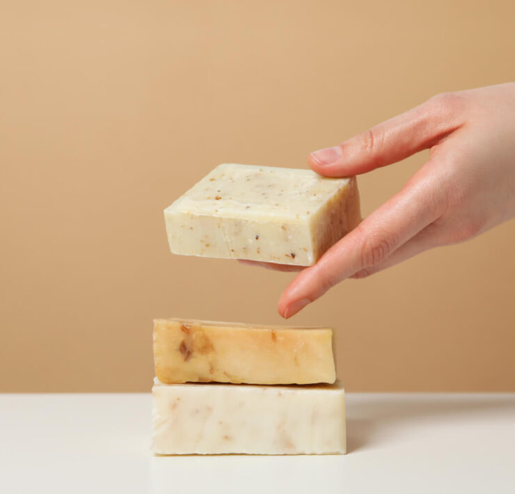 How to Use a Shampoo Bar: The Full Guide