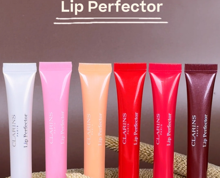 Video: Clarins Lip Perfector Glow Shades